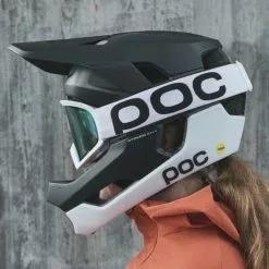 POC Otocon Race Mips Casco Integrale MTB Enduro Nero Bianco 14 POC Otocon Race Mips Casco Integrale MTB Enduro Nero Bianco -Vendite Ricambi Ebike poc otocon race mips casco integrale mtb enduro nero bianco 5